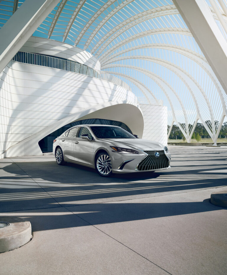 Lexus ES - Feature Gallery