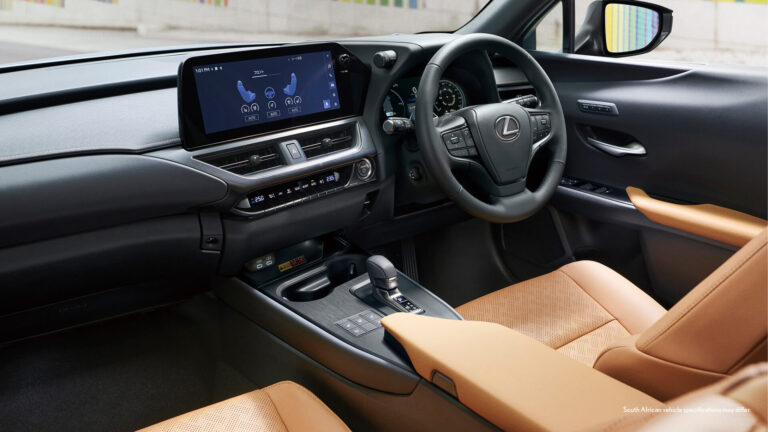 Lexus UX - Feature Gallery