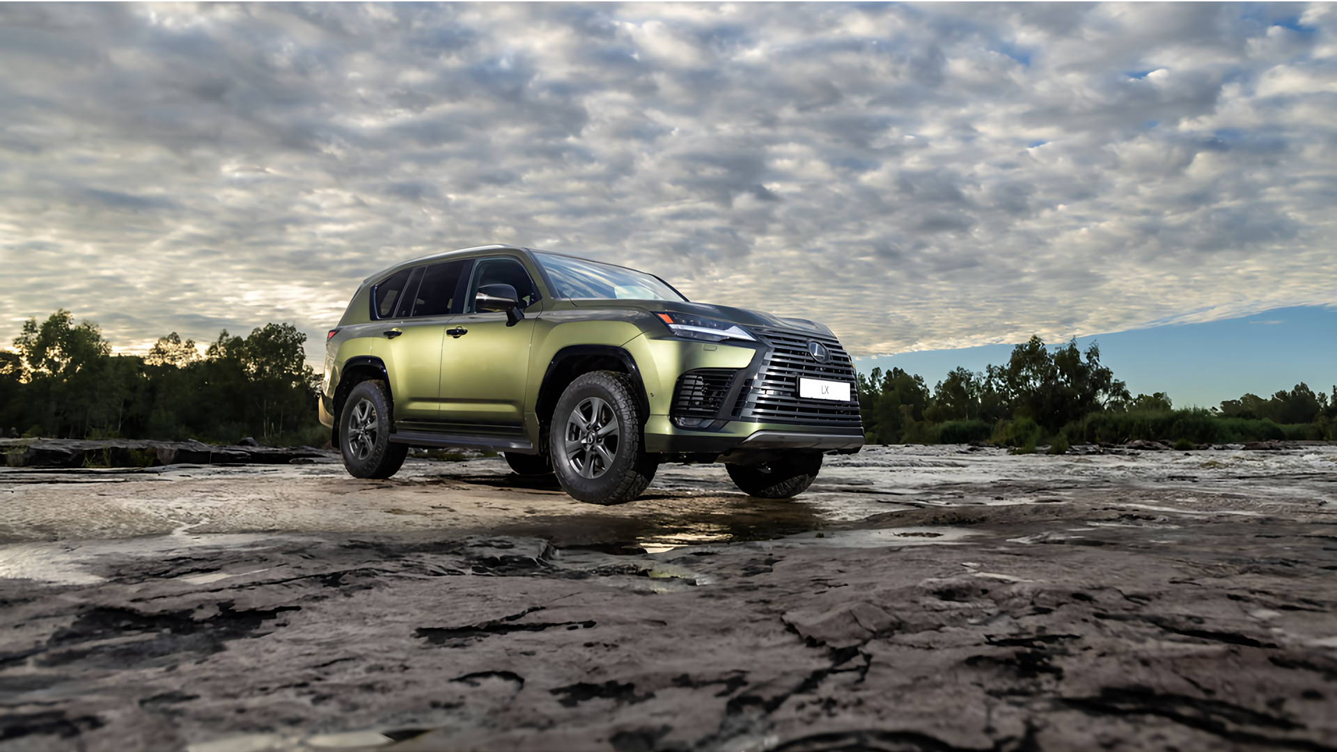 Lexus LX - Lexus LX Hero
